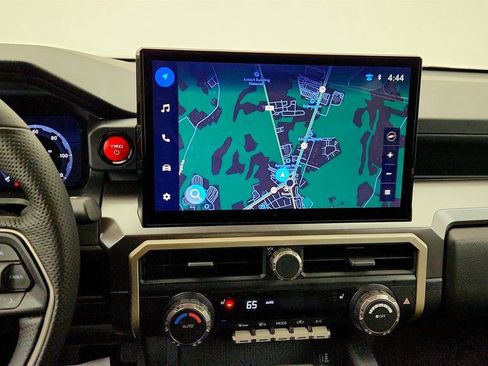 Used 2025 Toyota Tacoma TRD Off-Road AWD/4WD image 16