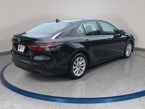 Certified 2024 Toyota Camry LE FWD image 5