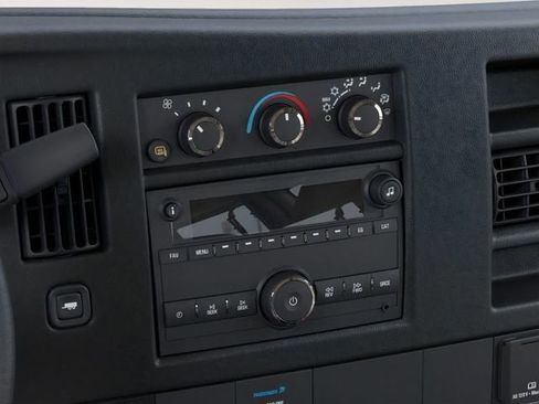 New 2026 GMC Savana 2500 RWD image 20