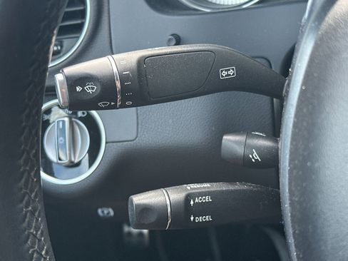 Used 2015 Mercedes-Benz C 250 Coupe image 24