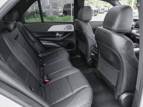 Used 2025 Mercedes-Benz GLE 350 4MATIC image 39