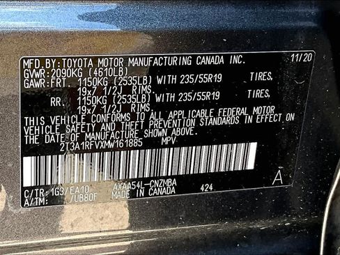 Used 2021 Toyota RAV4 XLE Premium AWD/4WD image 35