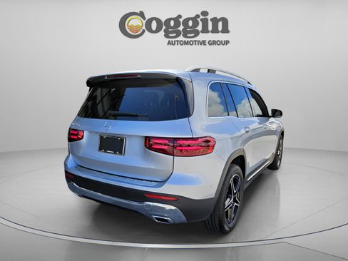 Used 2026 Mercedes-Benz GLB 250 image 6