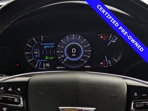 Used 2020 Cadillac Escalade Premium Luxury image 30