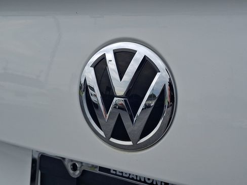 Used 2019 Volkswagen Jetta SEL w/ Cold Weather Package FWD image 30