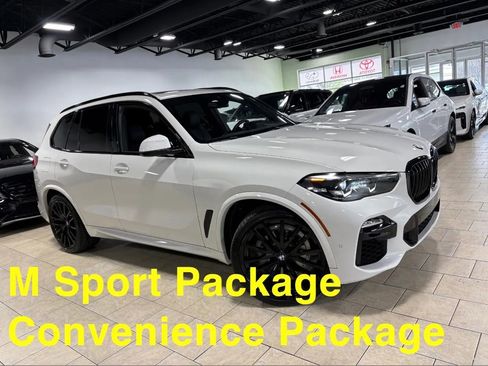 Used 2021 BMW X5 xDrive40i w/ M Sport Package image 1