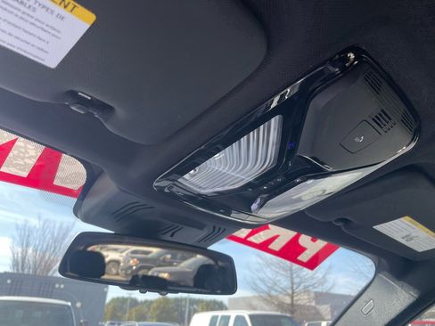 Used 2020 BMW X5 M50i w/ Executive Package image 20