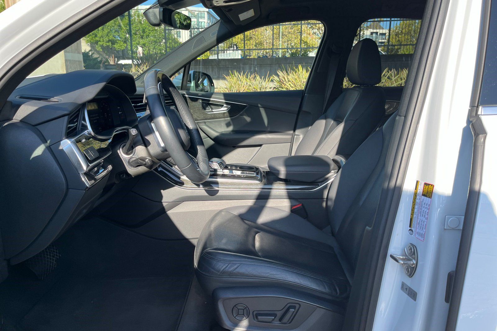 Used 2021 Audi Q7 2.0T Premium Plus w/ Executive Package AWD/4WD image 3
