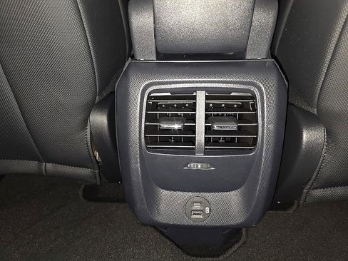 Used 2022 Ford Mustang Mach-E Select image 33