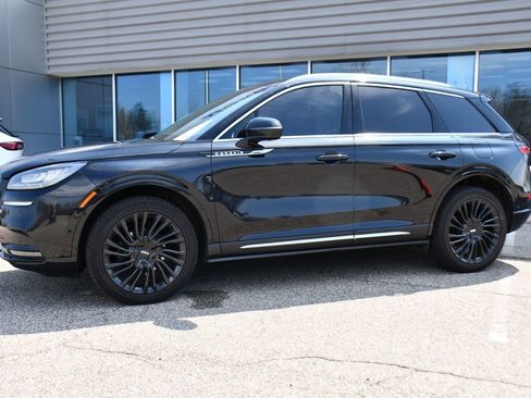 Used 2021 Lincoln Corsair Reserve w/ Equipment Group 201A image 2