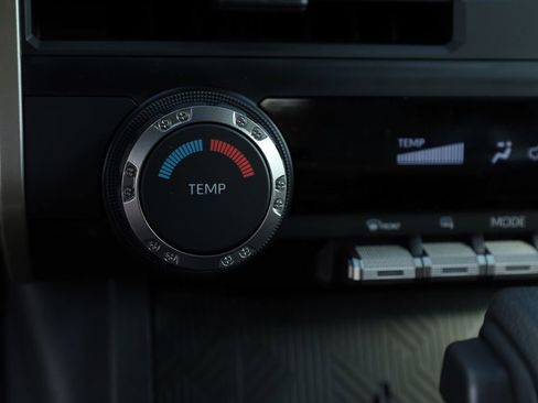 New 2026 Toyota Tacoma SR5 image 9