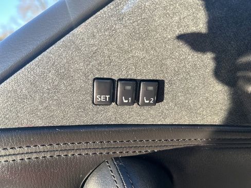 Certified 2023 Nissan Armada SL w/ Midnight Edition Package image 17