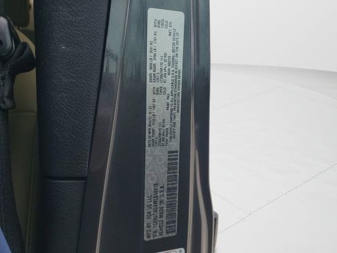 Used 2021 Jeep Gladiator Sport AWD/4WD image 29