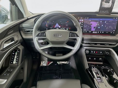Used 2025 Audi Q5 Premium Plus image 22