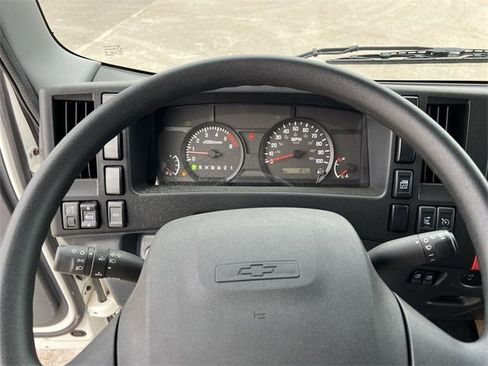 New 2024 Chevrolet Low Cab Forward image 11