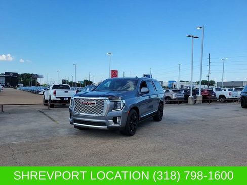 Used 2022 GMC Yukon Denali w/ Denali Ultimate Package AWD/4WD image 1
