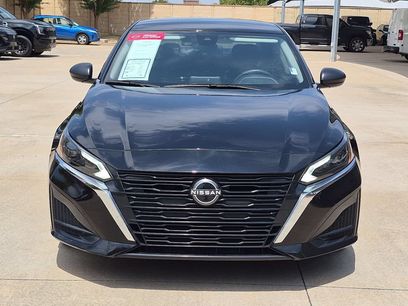 Certified 2025 Nissan Altima 2.5 SV