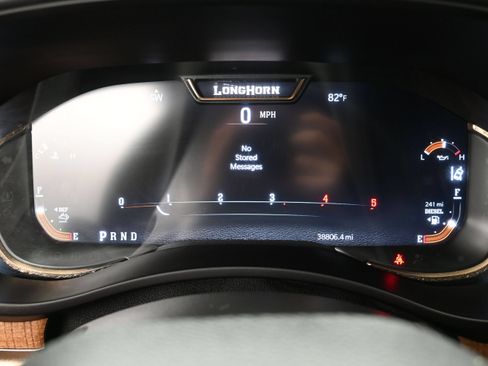 Used 2023 RAM 2500 Limited AWD/4WD image 27