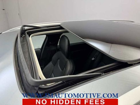 Used 2019 Volvo V90 T5 Cross Country w/ Protection Package Premier image 11