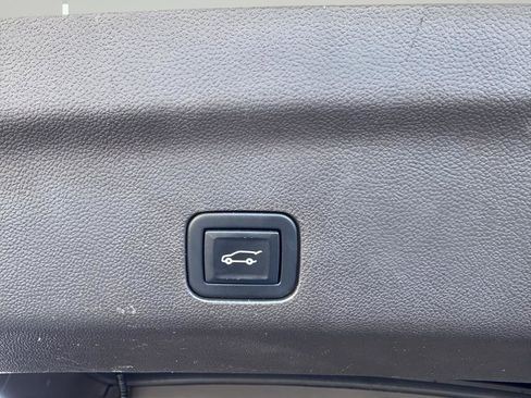 Used 2021 Cadillac Escalade Sport w/ Driver Assist Tech Package image 47