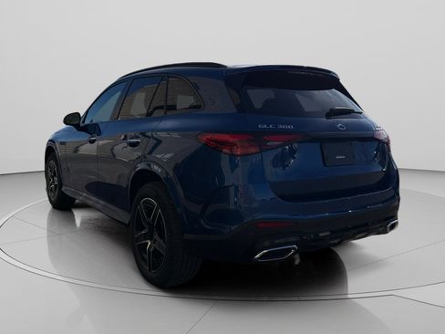 New 2026 Mercedes-Benz GLC 300 4MATIC image 3