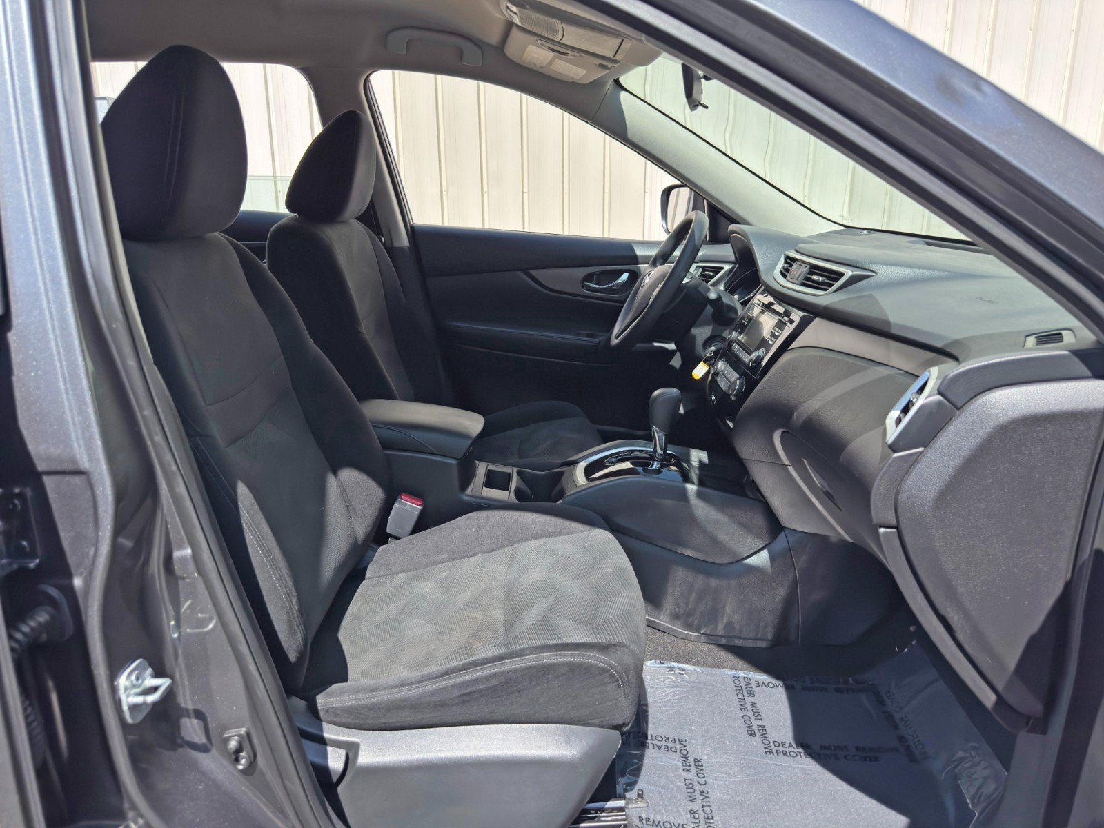 Used 2015 Nissan Rogue S AWD/4WD image 14