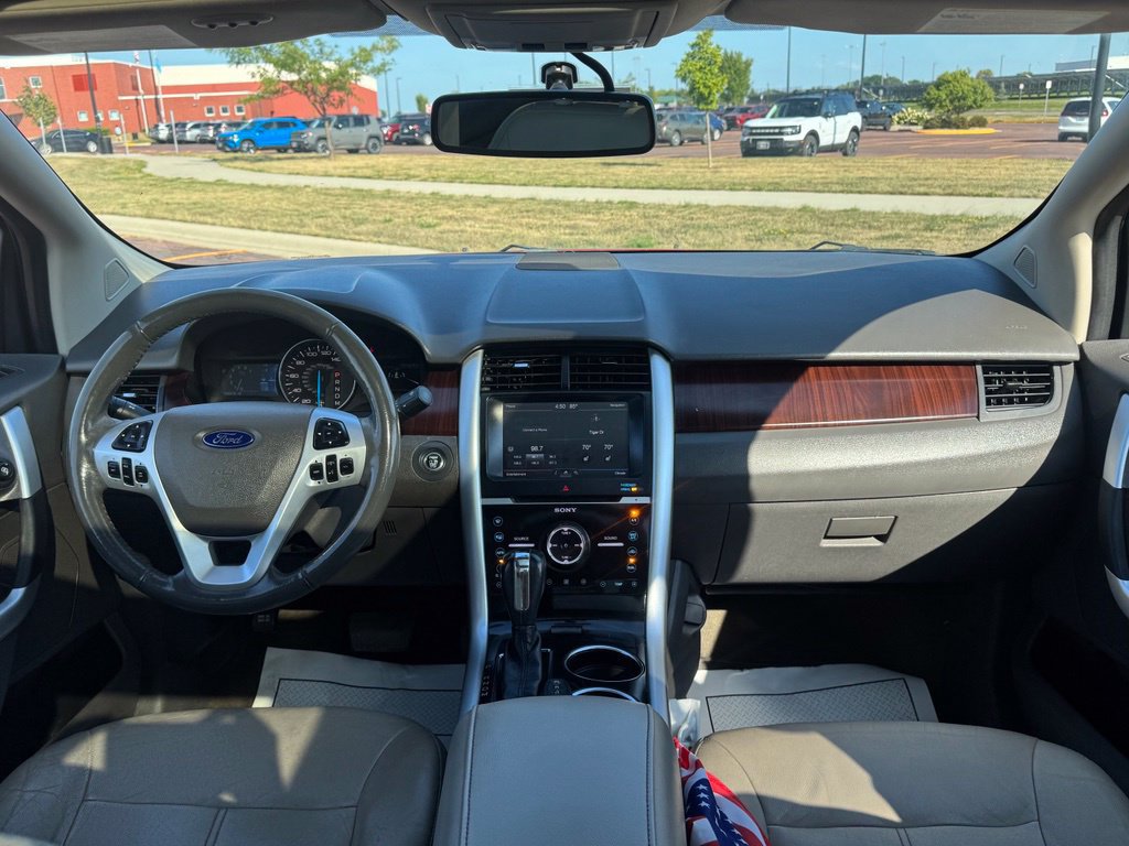 Used 2012 Ford Edge Limited AWD/4WD image 16