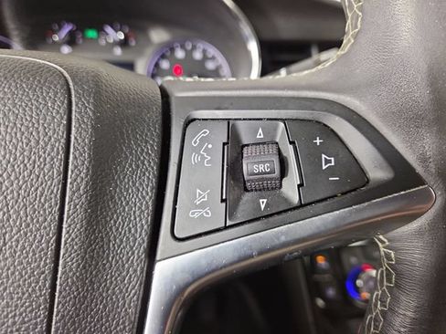 Used 2019 Buick Encore Essence w/ Experience Buick Package AWD/4WD image 25