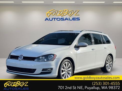 Used 2017 Volkswagen Golf SE image 8