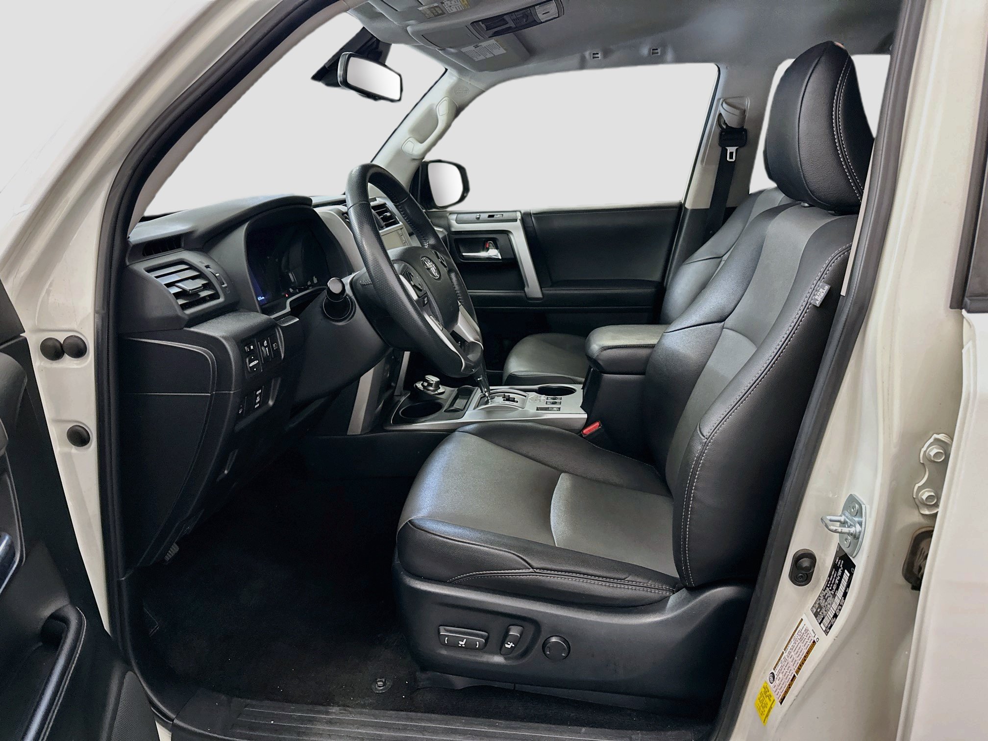 Used 2021 Toyota 4Runner SR5 Premium AWD/4WD image 13