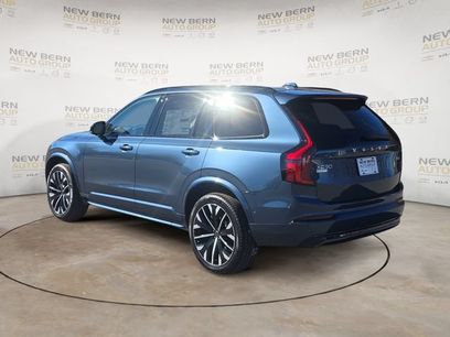 New 2026 Volvo XC90 B6 Ultra