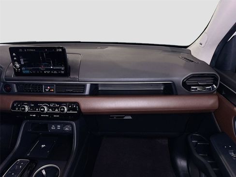 Used 2024 Honda Pilot Elite image 23
