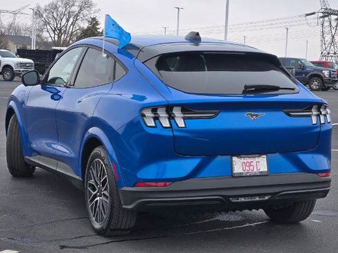 Certified 2025 Ford Mustang Mach-E Premium AWD/4WD image 17