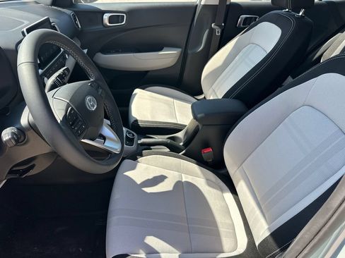 New 2026 Hyundai Venue SEL FWD image 10