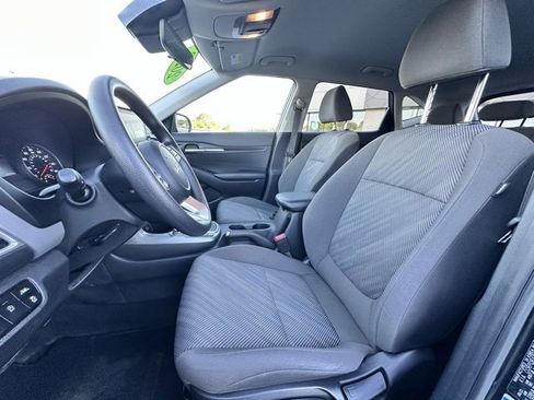 Used 2022 Kia Seltos LX image 11