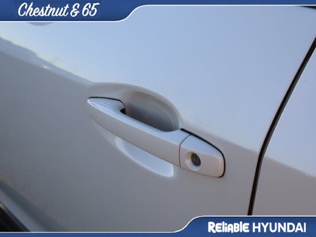 Used 2024 Subaru Outback Premium AWD/4WD image 23