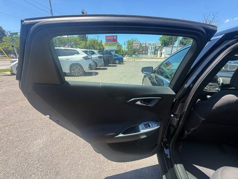 Used 2022 Chevrolet Malibu LS FWD image 13