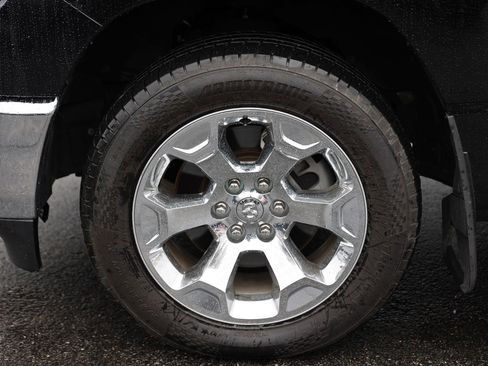 Used 2020 RAM 1500 Big Horn image 13