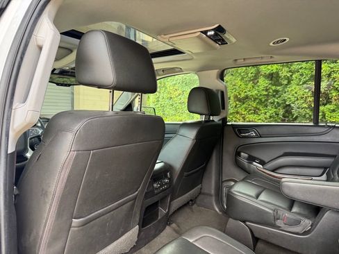 Used 2017 Chevrolet Suburban LT AWD/4WD image 21