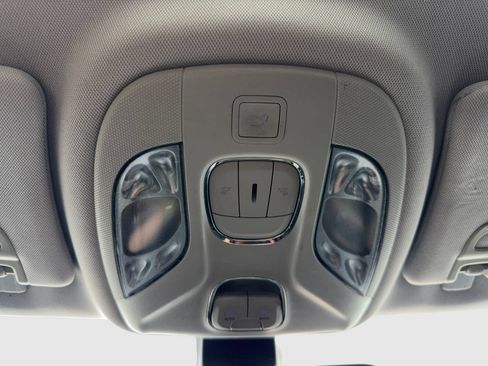 Used 2019 Jeep Compass Limited AWD/4WD image 33