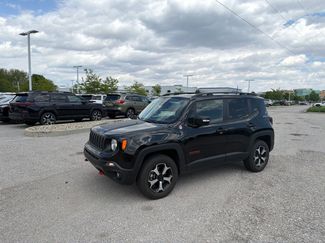 Used 2022 Jeep Renegade Trailhawk w/ Sun/Sound Group AWD/4WD video 1