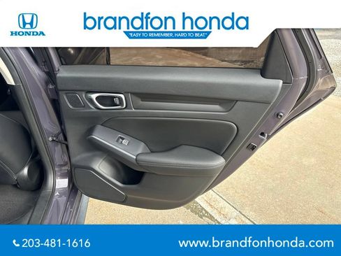 Used 2024 Honda Civic EX-L image 9