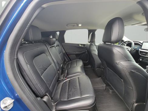 Used 2023 Ford Escape Platinum w/ Class II Trailer Tow Package AWD/4WD image 32