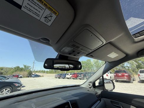 Used 2016 Honda Pilot Touring image 28