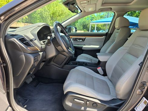Certified 2017 Honda CR-V EX-L image 9