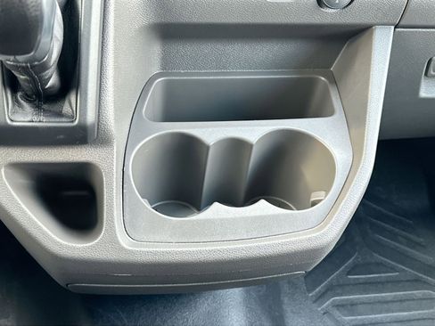 New 2026 Ford Transit 250 148 Medium Roof w/ Load Area Protection Package image 29