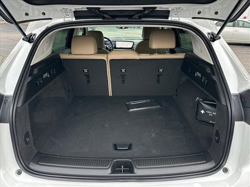 Certified 2025 Buick Envision Preferred AWD/4WD image 31