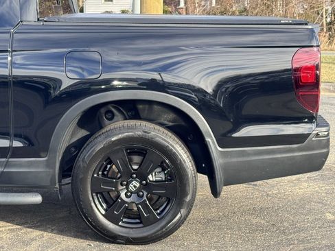 Used 2017 Honda Ridgeline Black Edition image 40