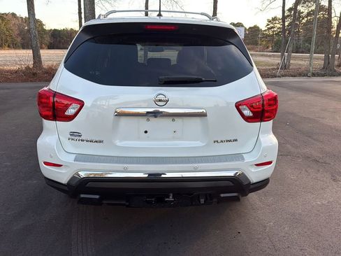 Used 2018 Nissan Pathfinder Platinum image 7