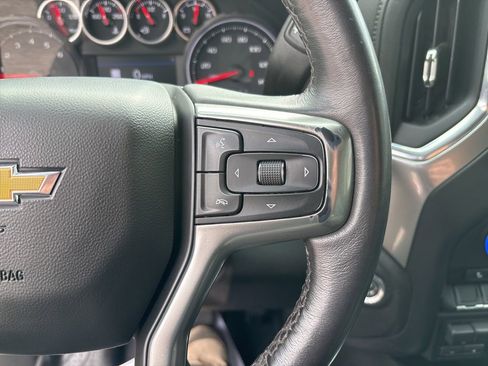 Used 2022 Chevrolet Silverado 2500 LTZ w/ LTZ Plus Package AWD/4WD image 22